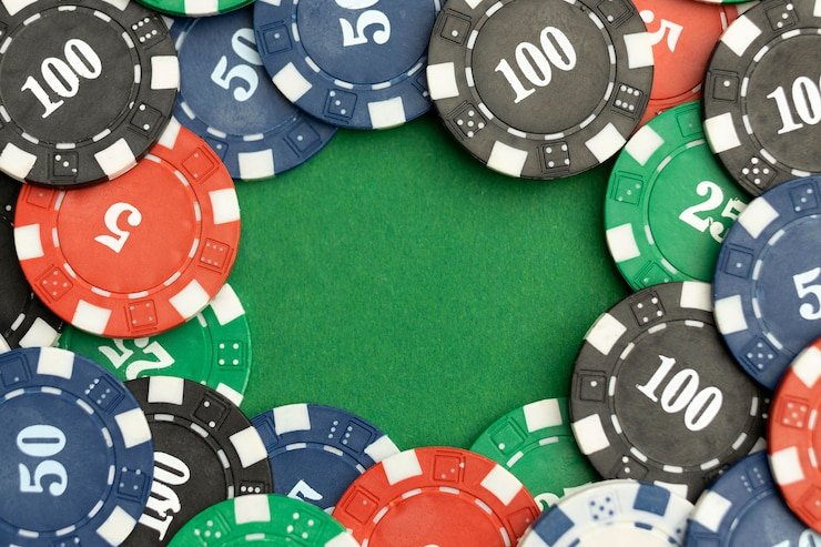 Tabel pembayaran Caribbean Stud Poker di bostontoto menampilkan semua pembayaran untuk setiap kombinasi kartu